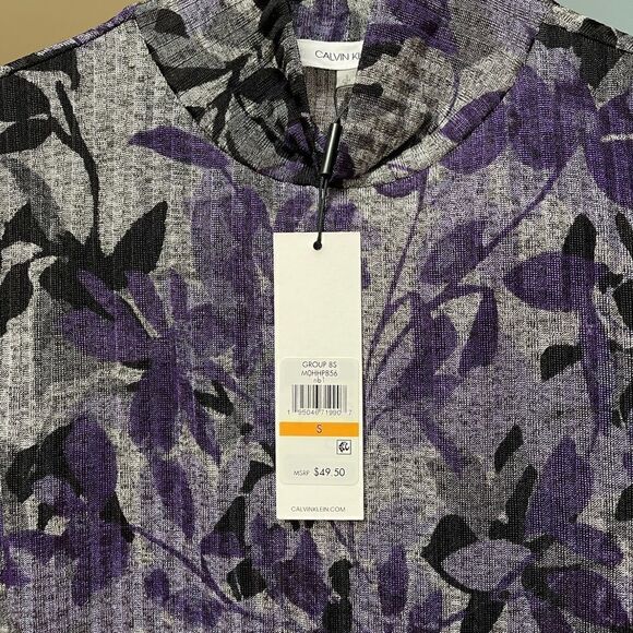 🌟NEW🌟Calvin Klein Short Purple Sleeveless Top - Picture 3 of 3